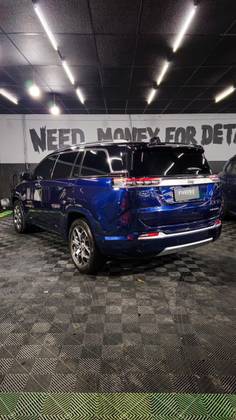 JEEP COMMANDER 1.3 T270 TURBO FLEX OVERLAND AT6 JEEP COMMANDER 1.3 T270 TURBO FLEX OVERLAND AT6